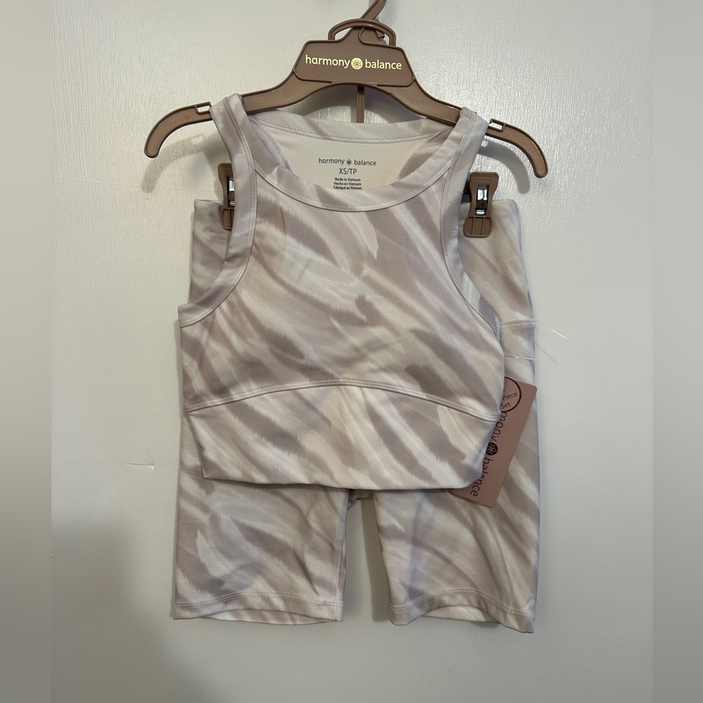 Harmony Balance Women’s Size XS Two Piece Workout Set Cropped Tank Bike Shorts